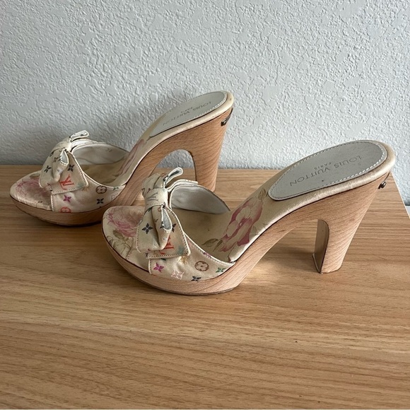 LOUIS VUITTON sz 38 8 White Multicolor Satin Wooden Heels Murakami - Picture 12 of 14
